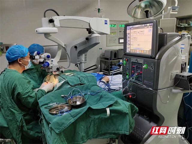 人工2.jpg